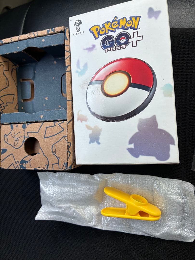 Pokemon GO Plus + 付属品　ファミマ限定ストラップ付き