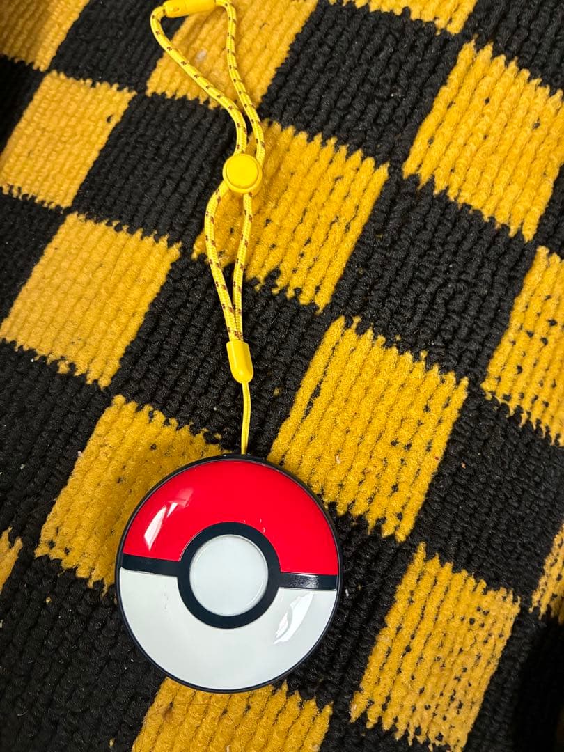 Pokemon GO Plus + 付属品　ファミマ限定ストラップ付き