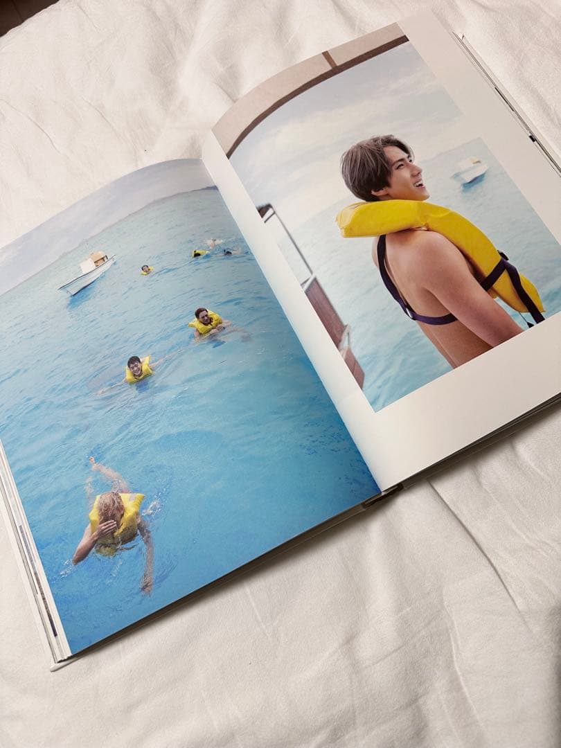 EXO DEAR HAPPINESS 写真集と2DVD