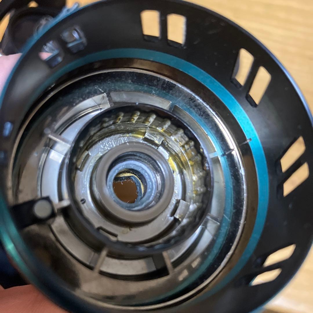 ダイワ スピニングリール エメラルダス2508PEスピニングリール　DAIWA