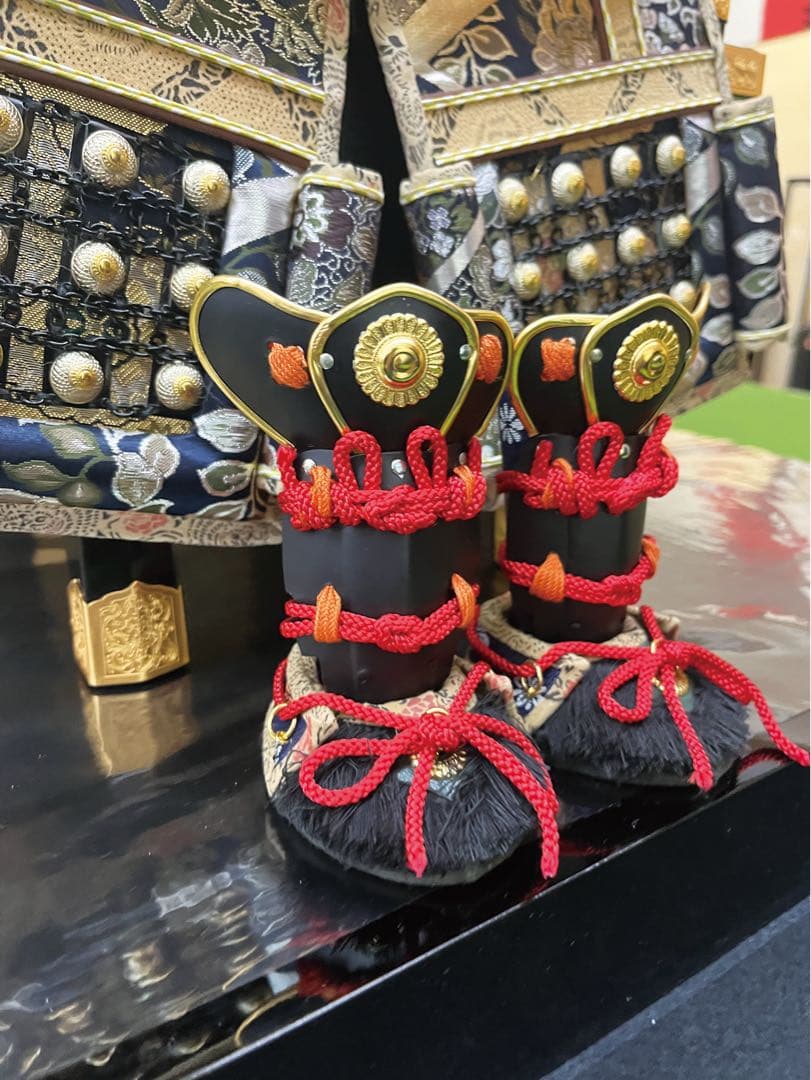 五月人形 鎧飾り 伝統工芸士 龍玉作 胴丸鎧「寿」 金彩鳳凰屏風 展示品現品限り