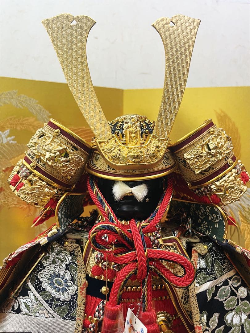 五月人形 鎧飾り 伝統工芸士 龍玉作 胴丸鎧「寿」 金彩鳳凰屏風 展示品現品限り
