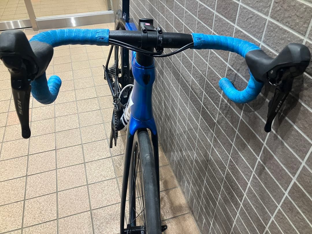 TREK EMONDA SL5 DISC 2021フルクラム カーボンホイール