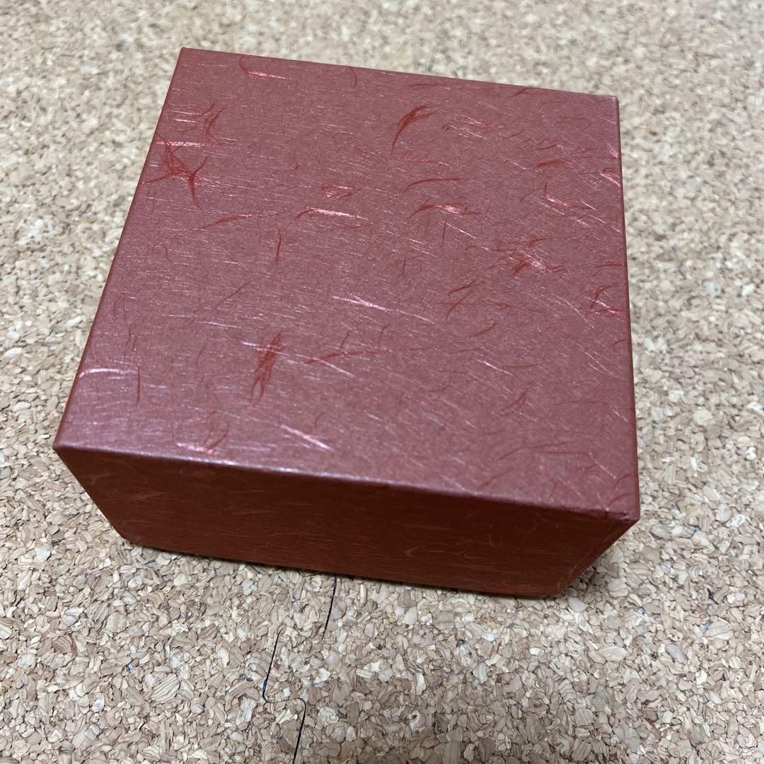 馬の装飾が施された高岡漆器　螺鈿ボックス