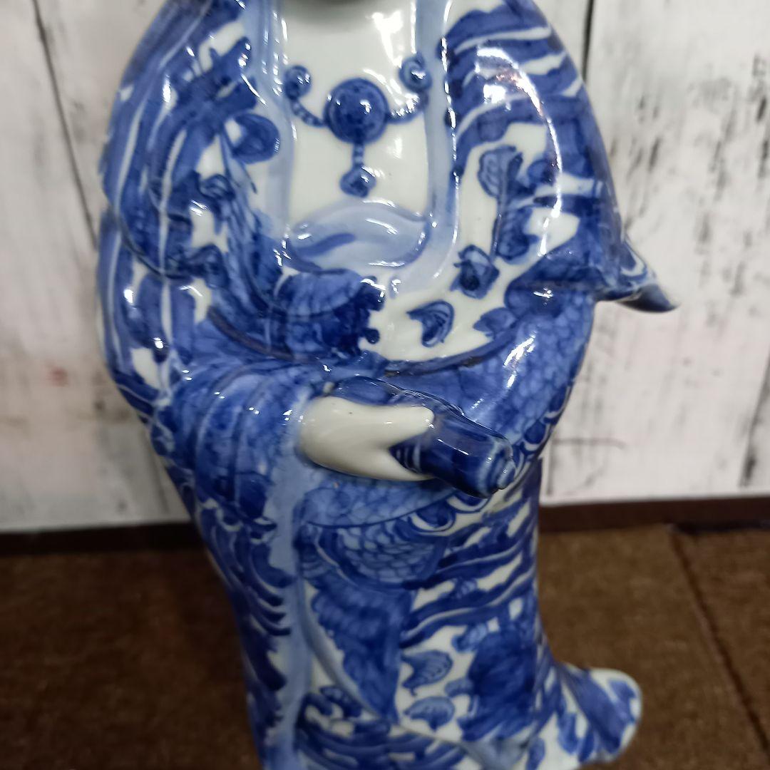 観音菩薩立像　九谷焼　染付　高さ35cm