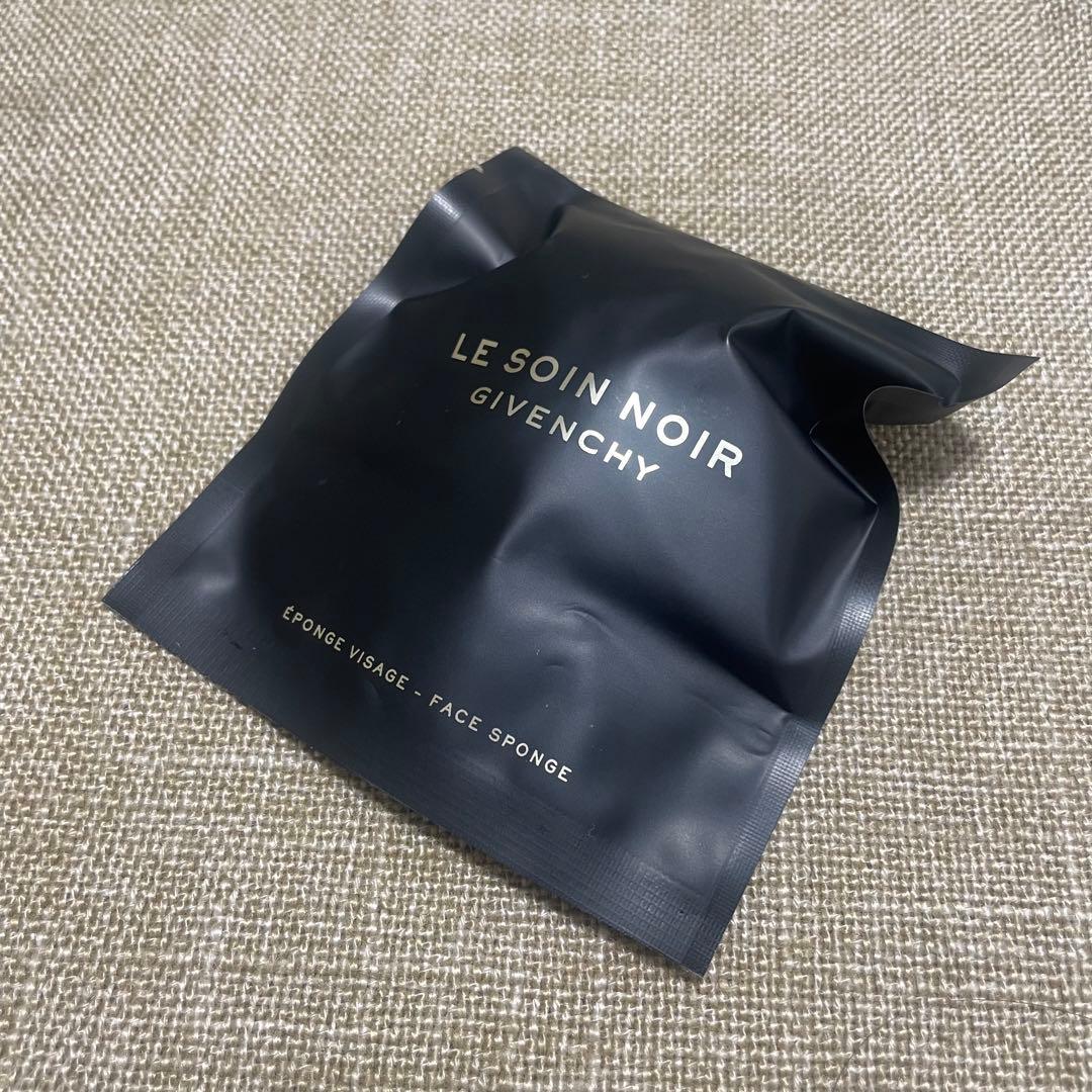 Givenchy LE SOIN NOIR 洗顔料　125ml