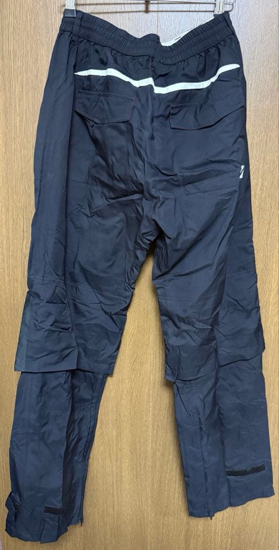 美品 BRIDGESTONE GOLF レインウェア 水神 ブラック/レッド