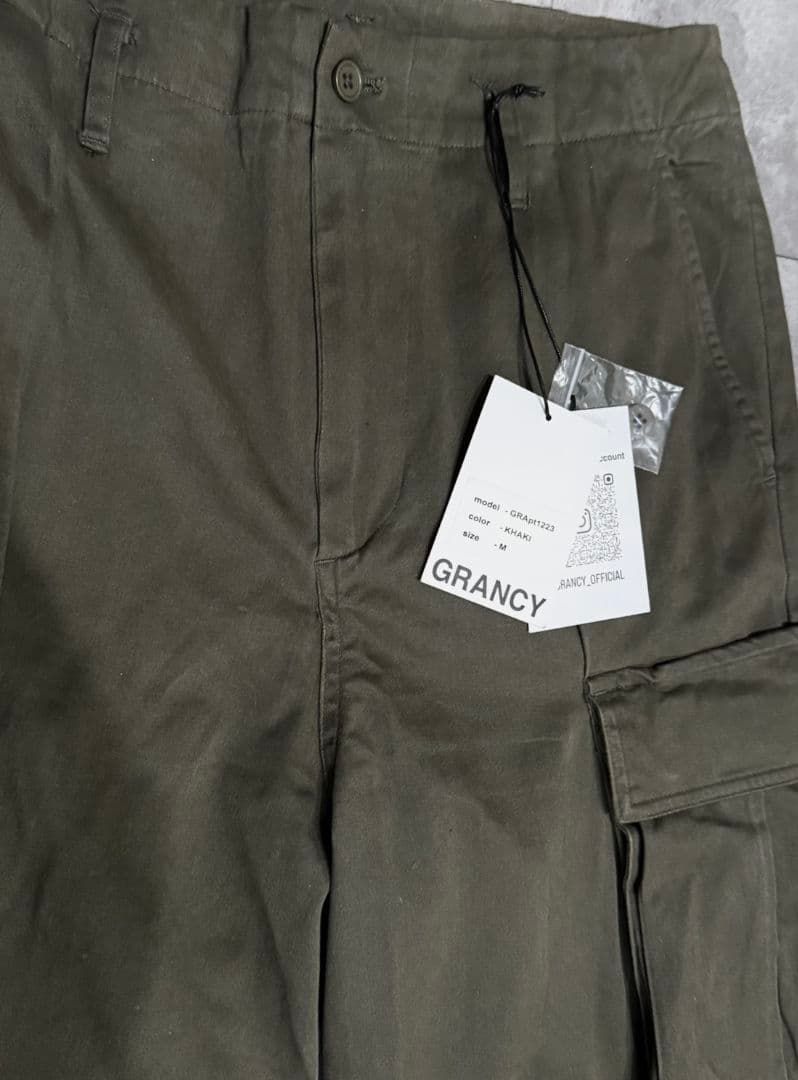 【GRANCY】カーゴパンツ　ZipDesign CargoPants カーキ