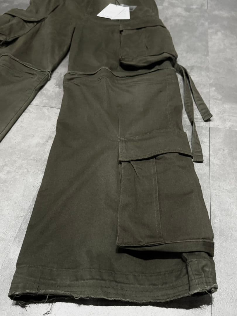【GRANCY】カーゴパンツ　ZipDesign CargoPants カーキ