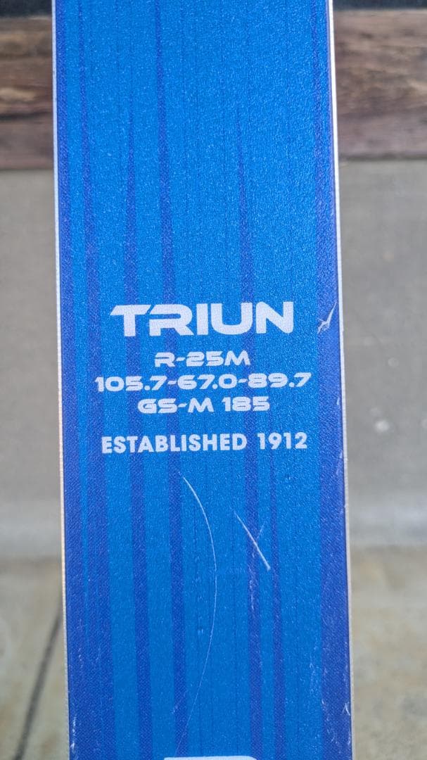 オガサカ　TRIUN　185㎝　R25　マーカーコンプ付