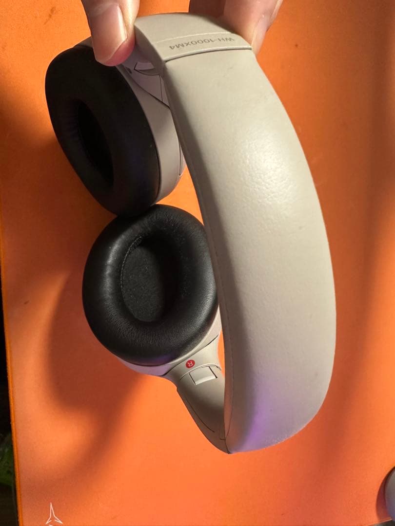 SONY ワイヤレスヘッドセット グレー WH-1000XM4ヘッドホン