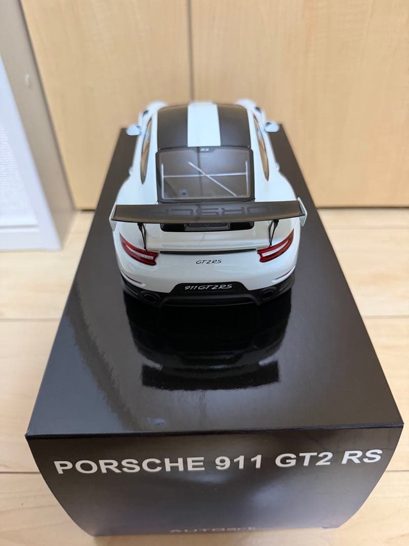 autoart 1/18 ポルシェ 911GT2 RS GT3