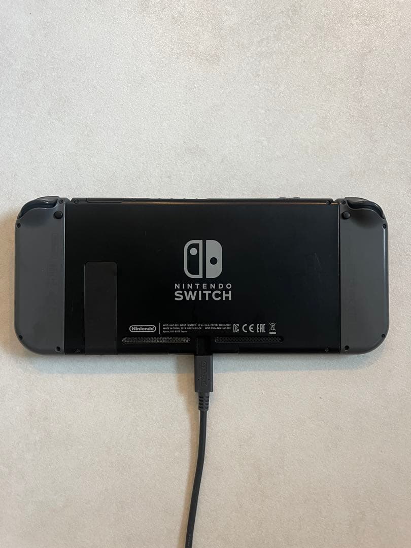 ひ*ん様 【ジャンク】任天堂 Switch 本体 ジョイコン