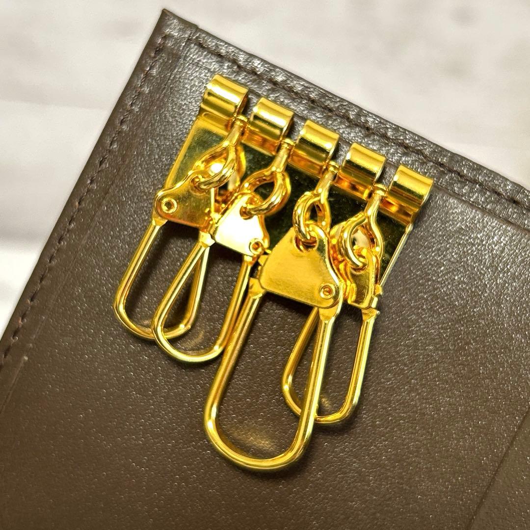 新品未使用　バーバリー Burberry 4連キーケース ノバチェック
