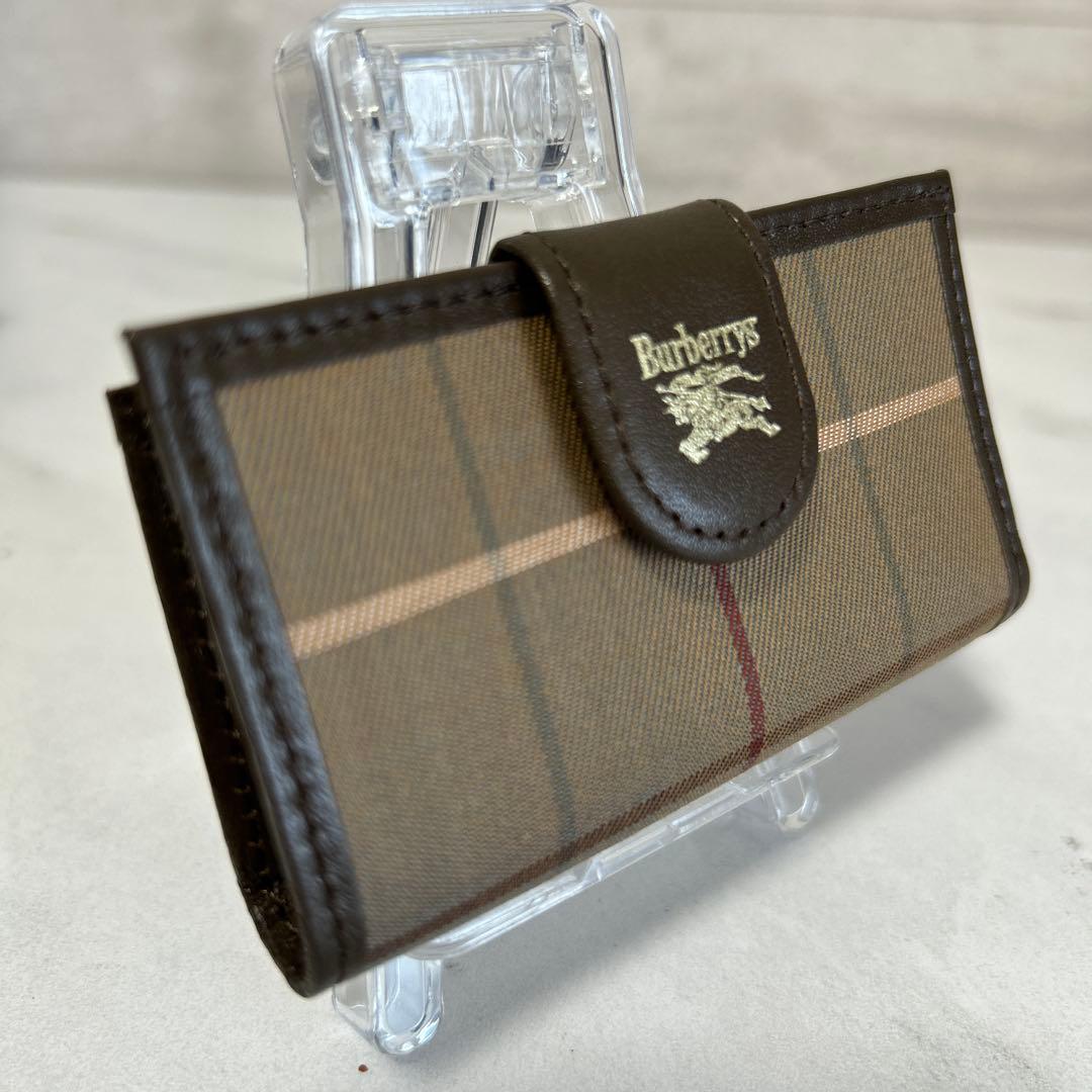 新品未使用　バーバリー Burberry 4連キーケース ノバチェック