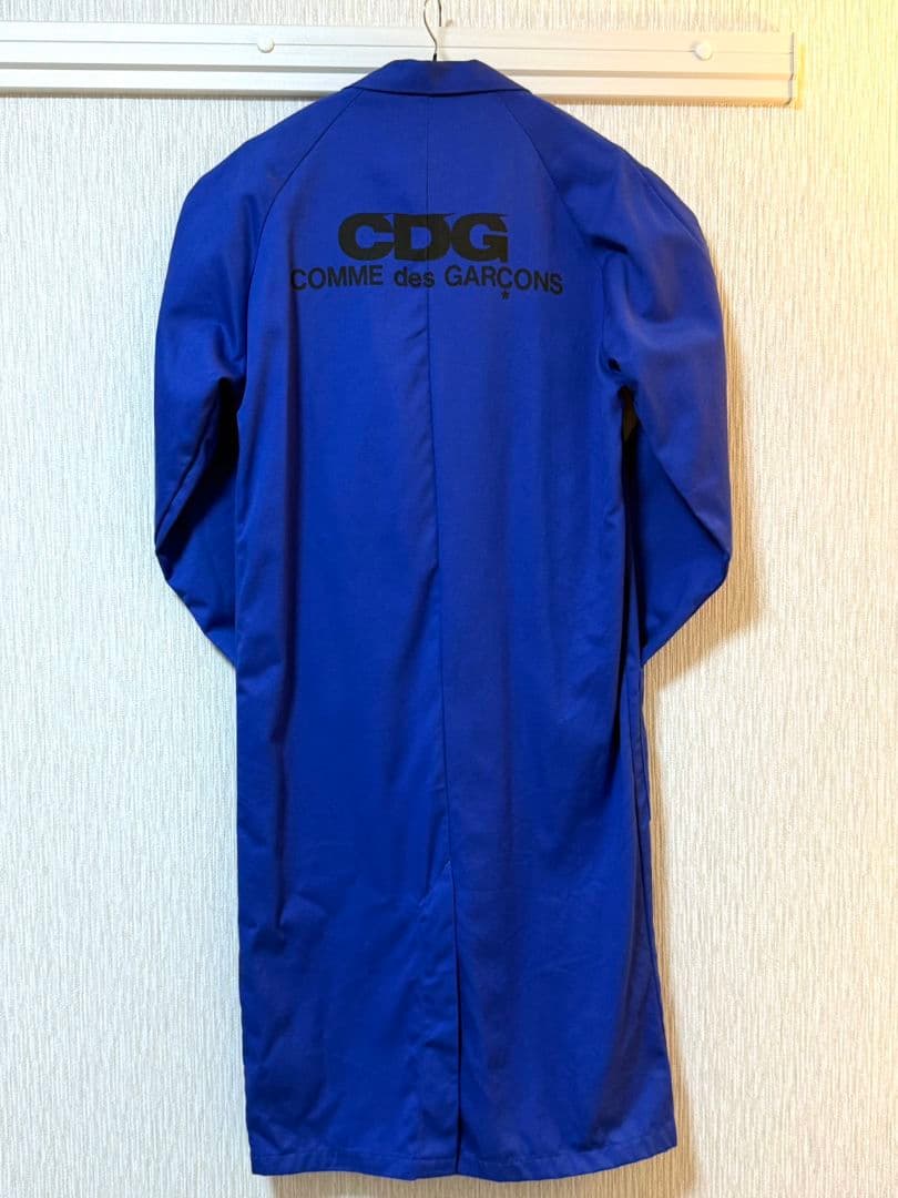 COMME des GARÇONS 青 ショップコート