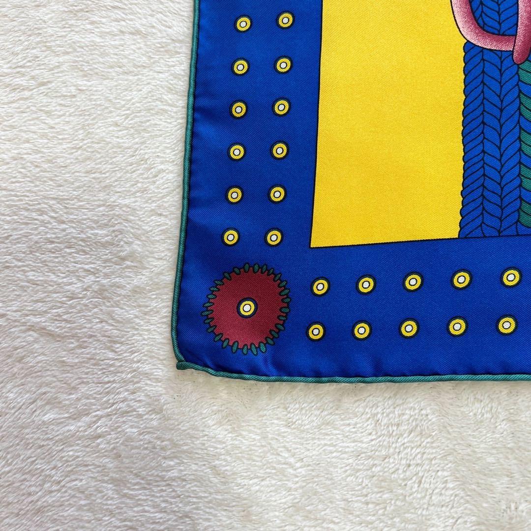 美品　エルメス HERMES カレ90 スカーフ 高官の鞍