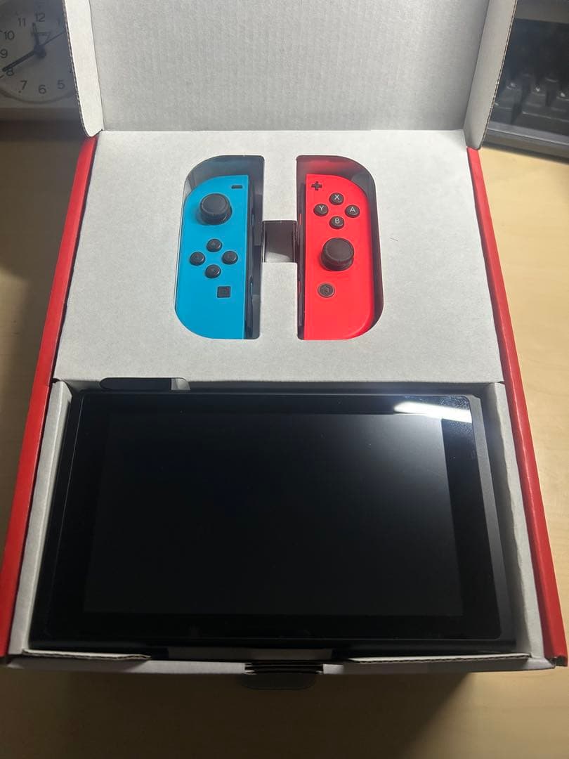Nintendo Switch　赤/青