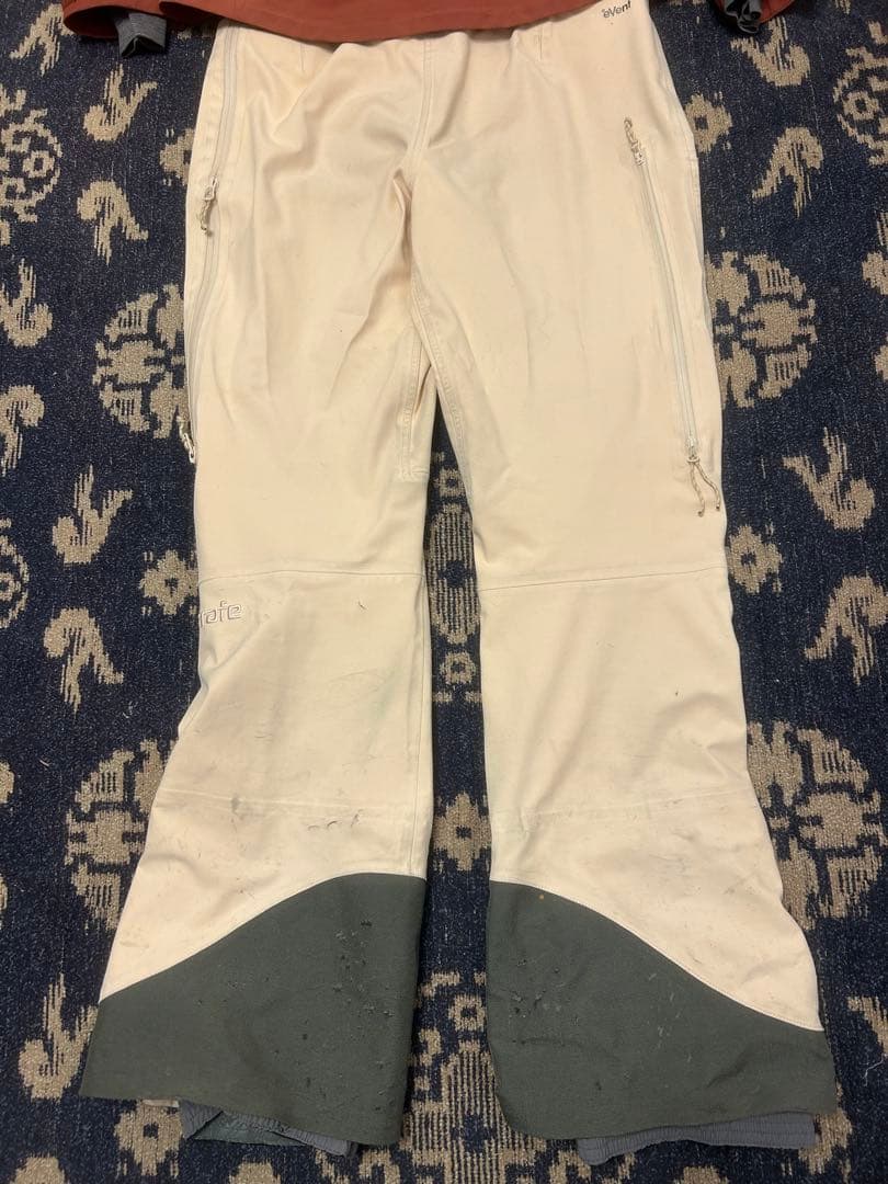 STRAFE MEDOW JACKET＆SCARETT BIB