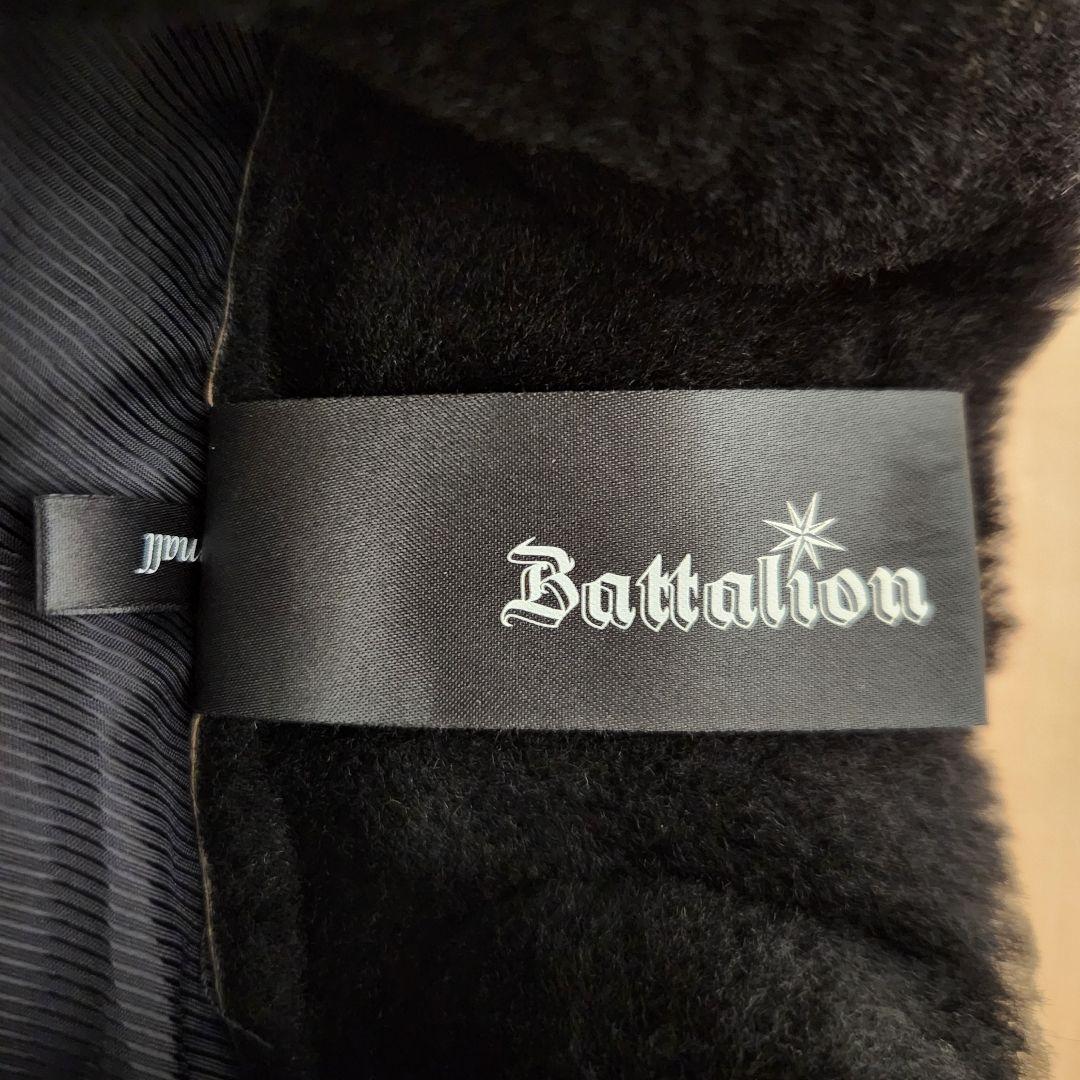 Battalion バタリオン　レザーダウンベスト