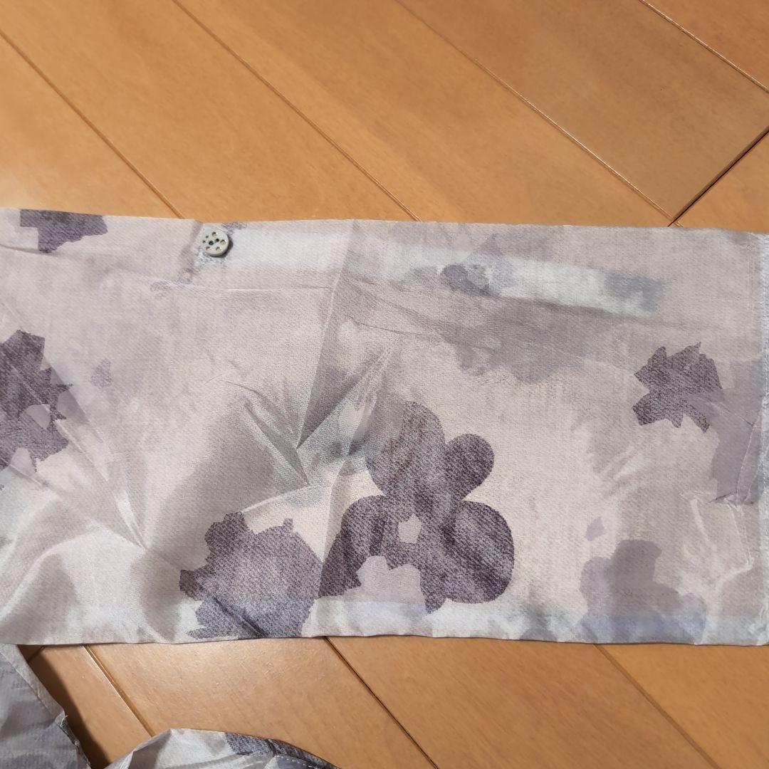 Chamois 花柄グレー レインコート