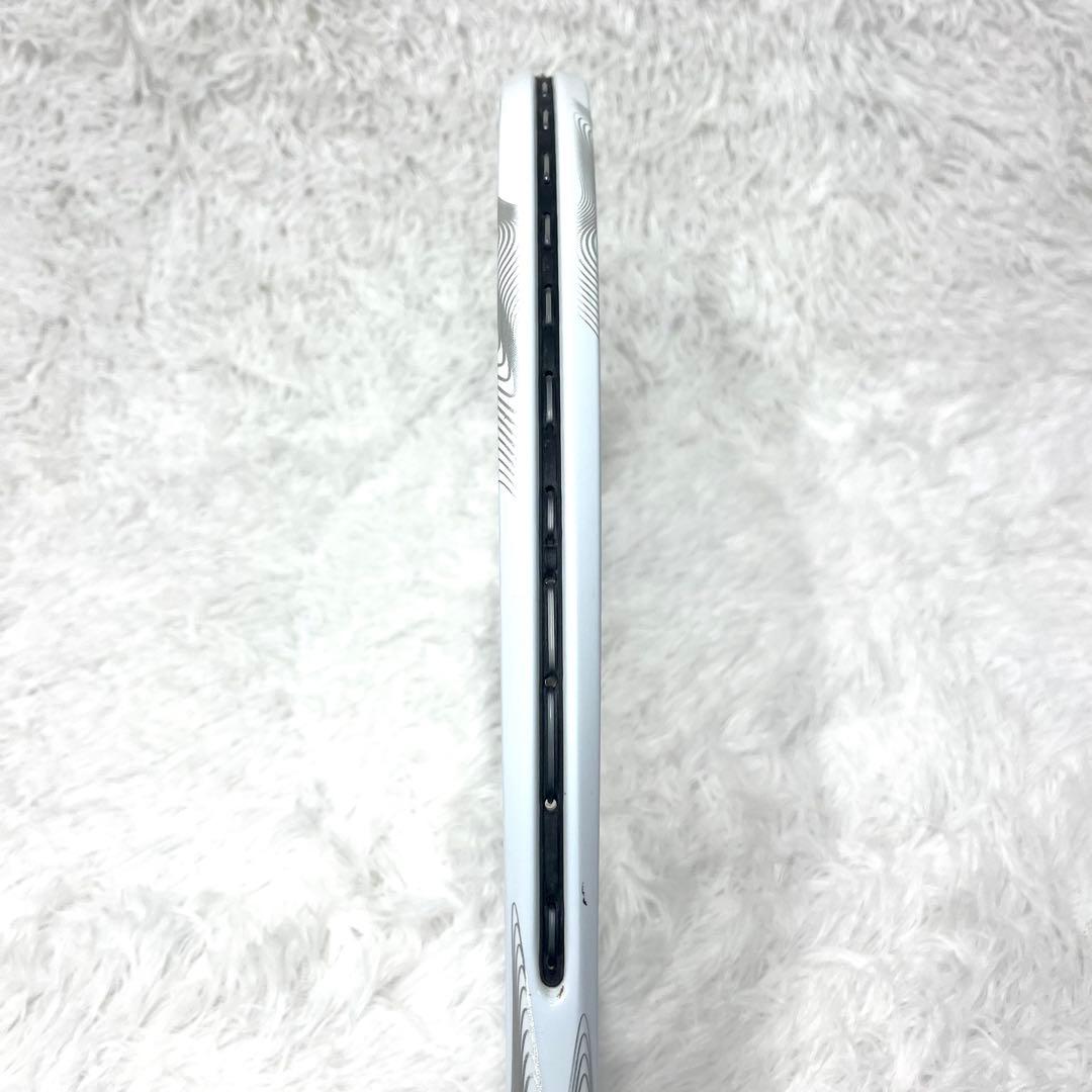 【美品】ヨネックス ナノフォース8v REV カスタムフィット ソフトテニス 白