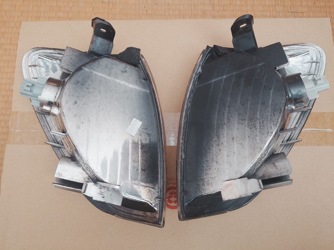 トヨタ　ランドクルーザー100　コーナーランプ　DEPO