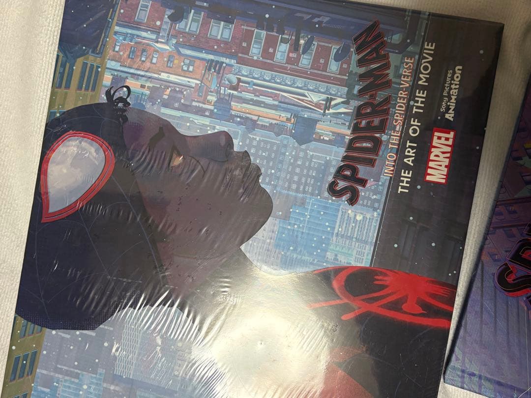 スパイダーバース　アートブック　2冊セット