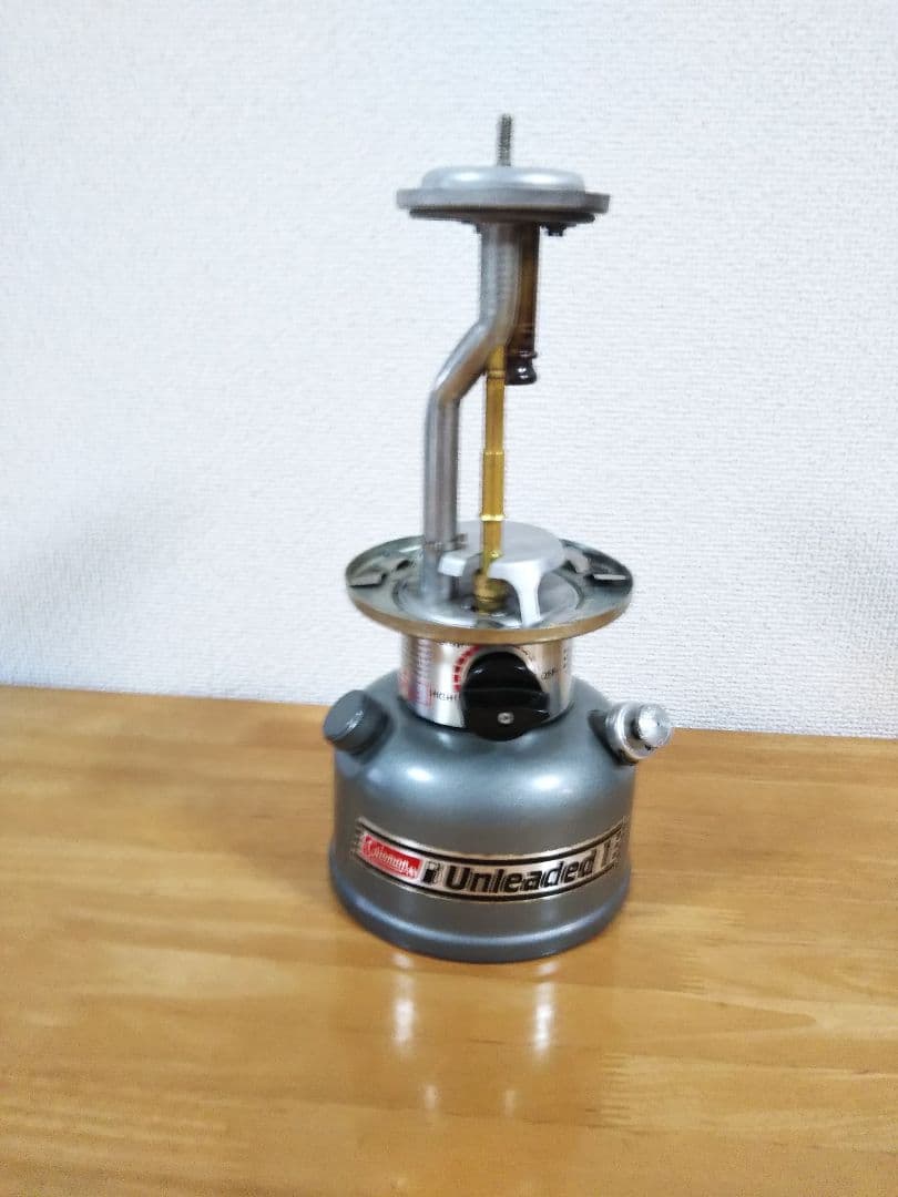 coleman unleaded lantern （液体燃料式ランタン）
