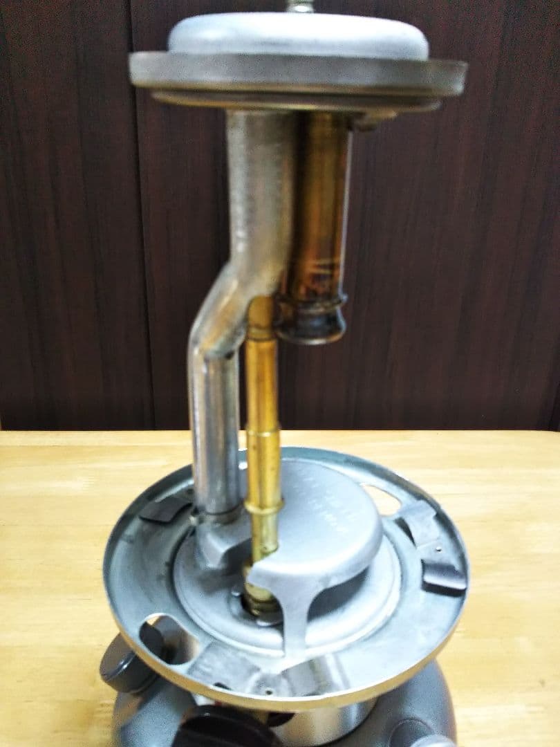 coleman unleaded lantern （液体燃料式ランタン）