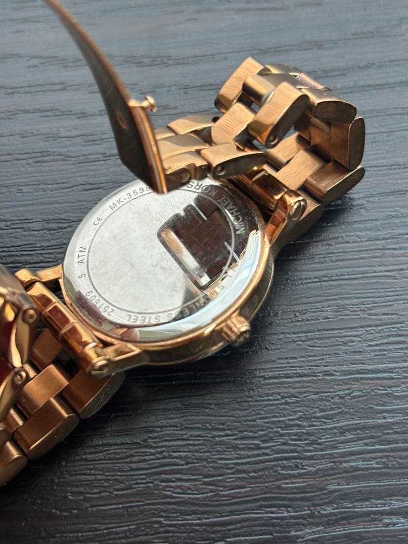 【美品】MICHAEL KORS レディース MK-3599 クォーツ腕時計