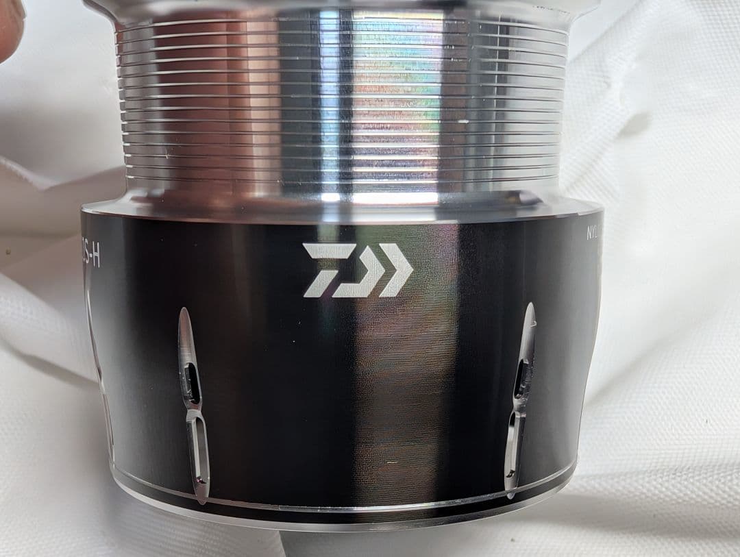 ダイワ　管972FP　24ルビアス LT2000S-H スプール　美品