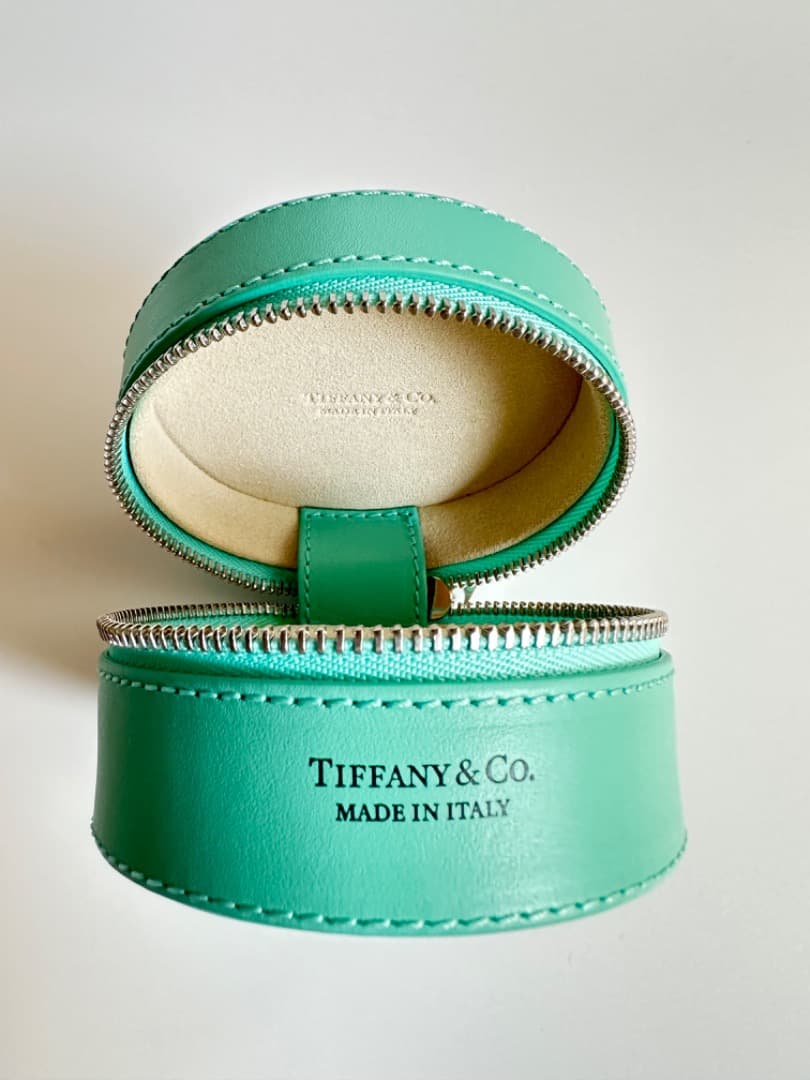 お値下げ中【新品】 Tiffany ティファニー レザー ジュエリーケース