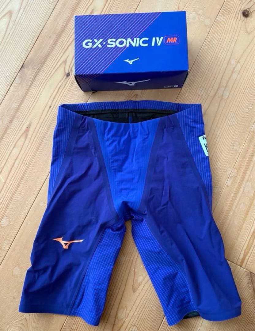 Mizuno GX-SONIC IV MR 競泳水着　ミズノ　高速水着　140