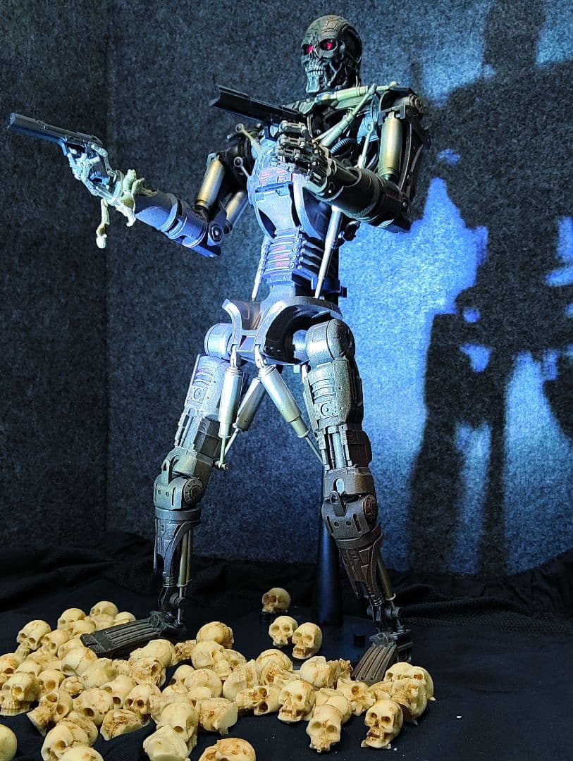 HOTTOYs、ターミネーター1/6[T−600本体]のみ!