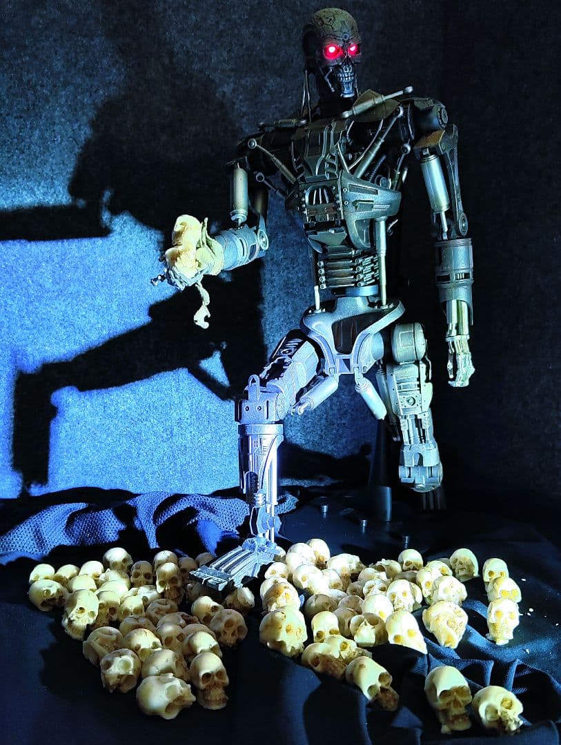 HOTTOYs、ターミネーター1/6[T−600本体]のみ!