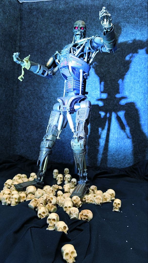 HOTTOYs、ターミネーター1/6[T−600本体]のみ!
