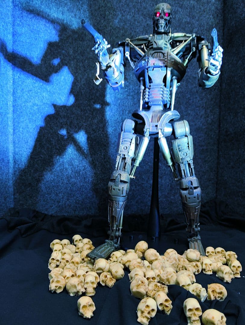 HOTTOYs、ターミネーター1/6[T−600本体]のみ!