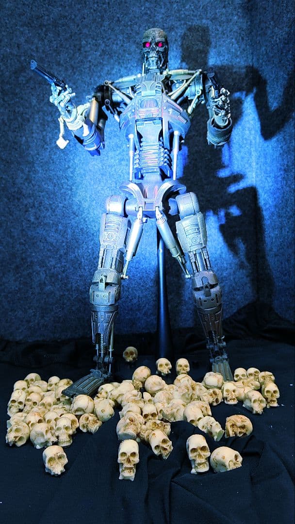 HOTTOYs、ターミネーター1/6[T−600本体]のみ!