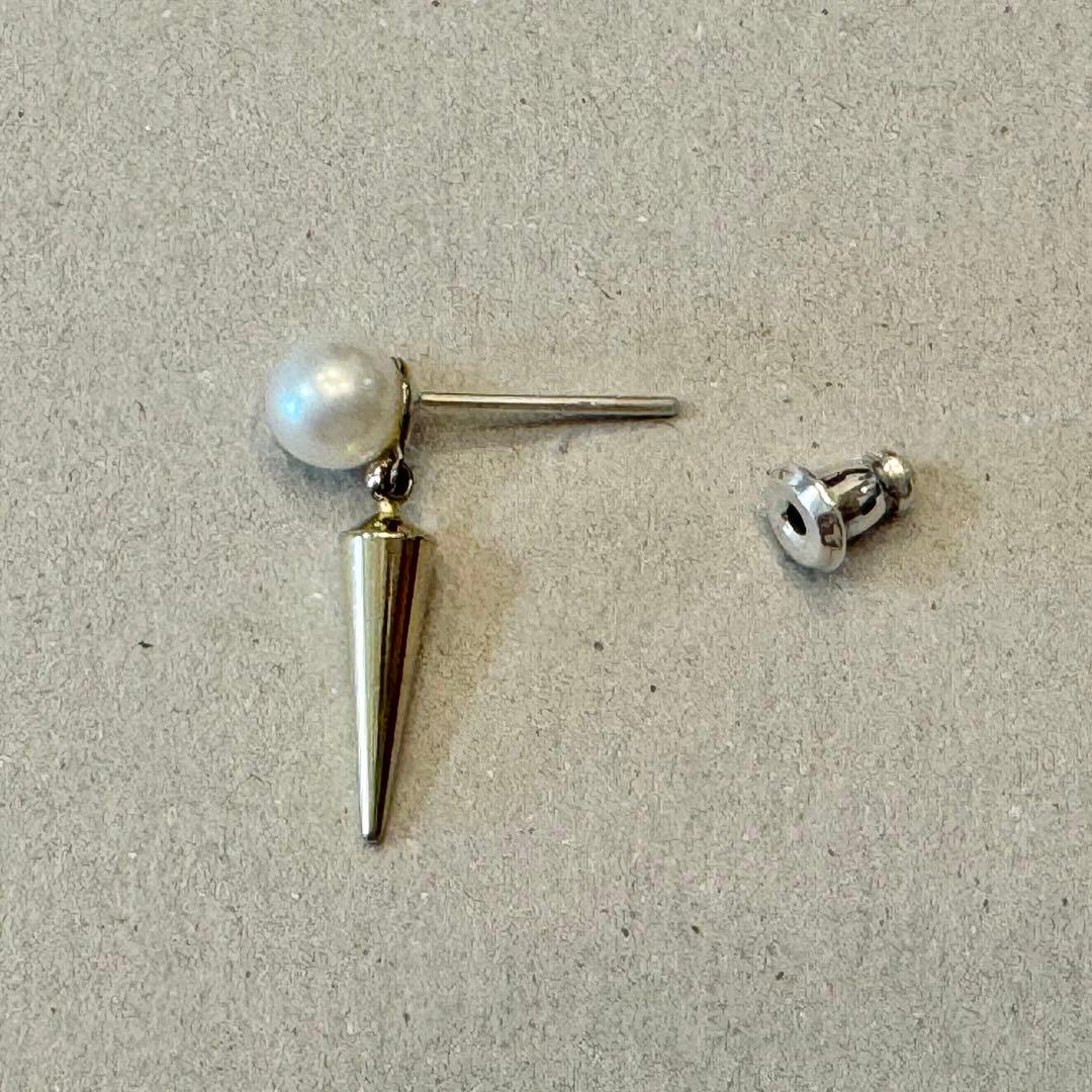 【値引き不可】e.m. 1202-AP300 パールスタッズ片耳ピアス
