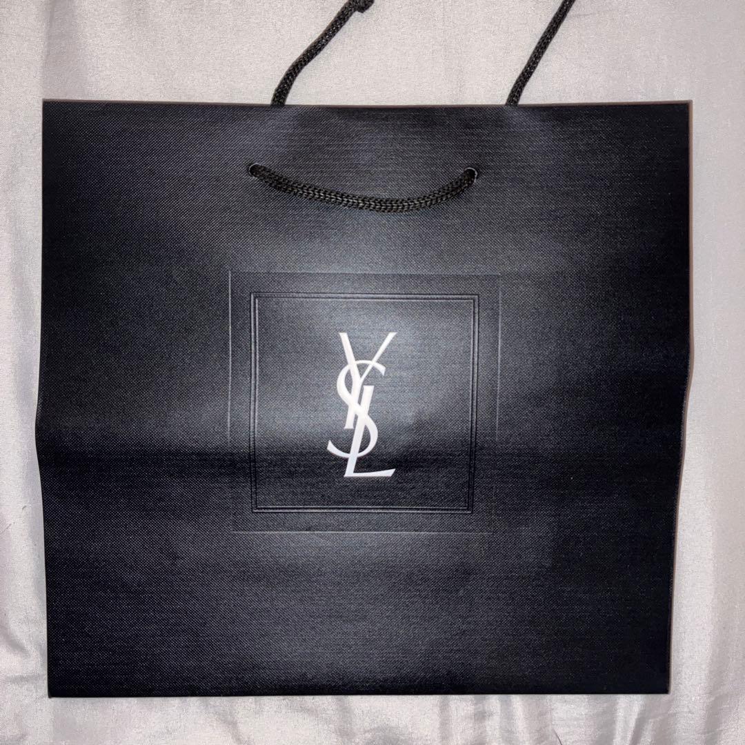 YSL ピュアショット　ムース　クレンザー　洗顔料