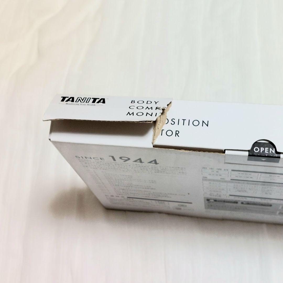 新品未使用 タニタ TANITA体重計 BC-767-BK 箱に難あり