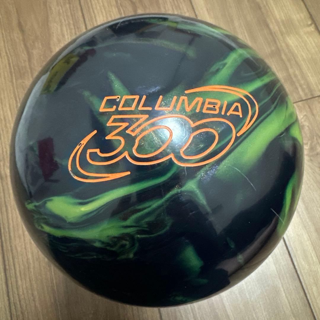 コロンビア300 MADNESS ボウリングボール　15ポンド
