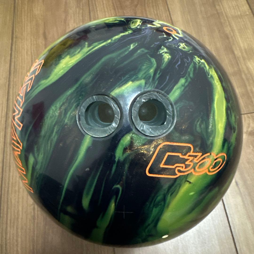コロンビア300 MADNESS ボウリングボール　15ポンド