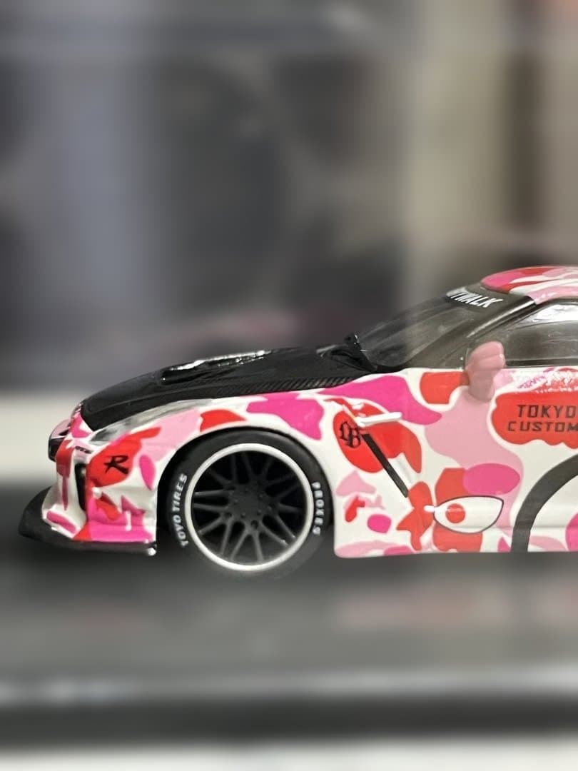ミニカー MODELCOLLECT LBWK GT-R R35