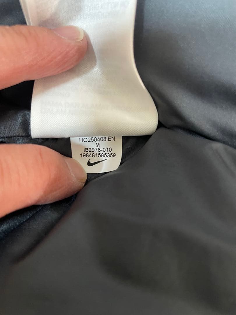 ナイキダウンベスト　Therma-FIT
