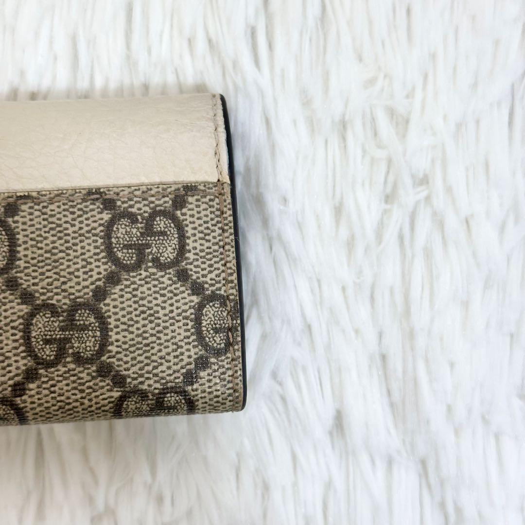 GUCCI キーケース 6連 GGマーモント GGスプリーム ホワイト