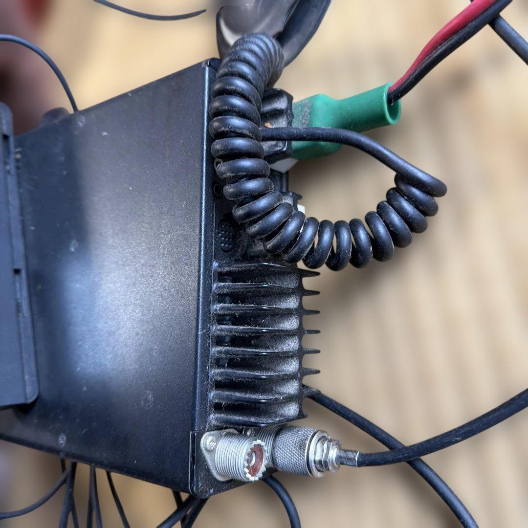 IC-706 HF/VHFトランシーバー