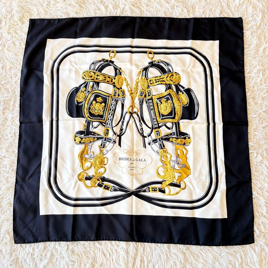 【美品】エルメス カレ90 BRIDES de GALA シルクスカーフ 黒