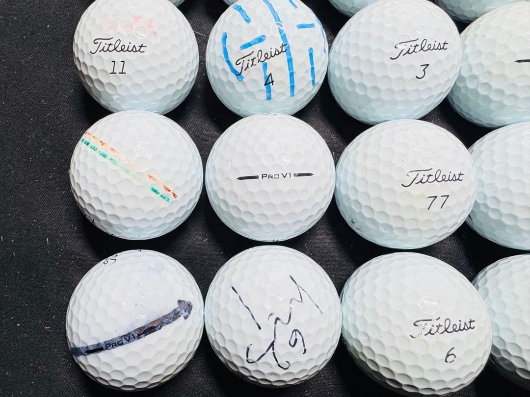 最新 タイトリストPRO V1 2025年モデル 30個